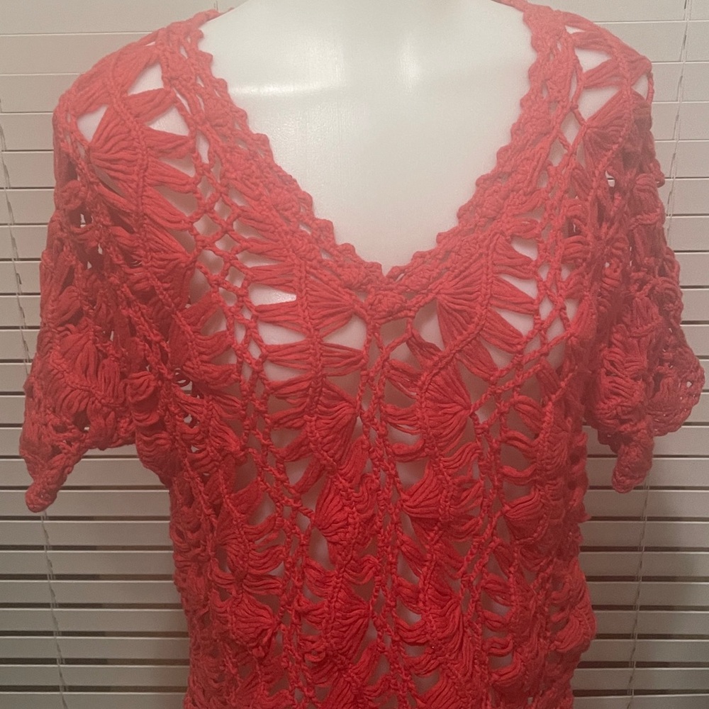 Crotchet knit red shirt sz. 2 from Chico’s. This is a quality brand larger fit.